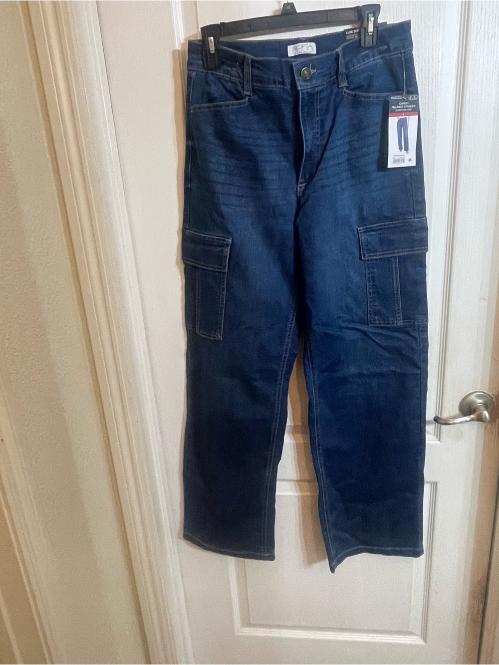 NEW sofia by sofia vergara Dark Blue Wide Leg Cargo Jeans- Stretchy